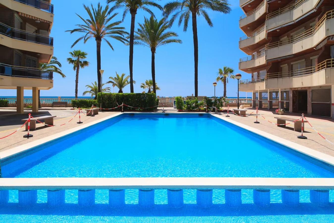 Vacaciones Frente Playa Y Climatizado Apartment Cambrils Exterior photo