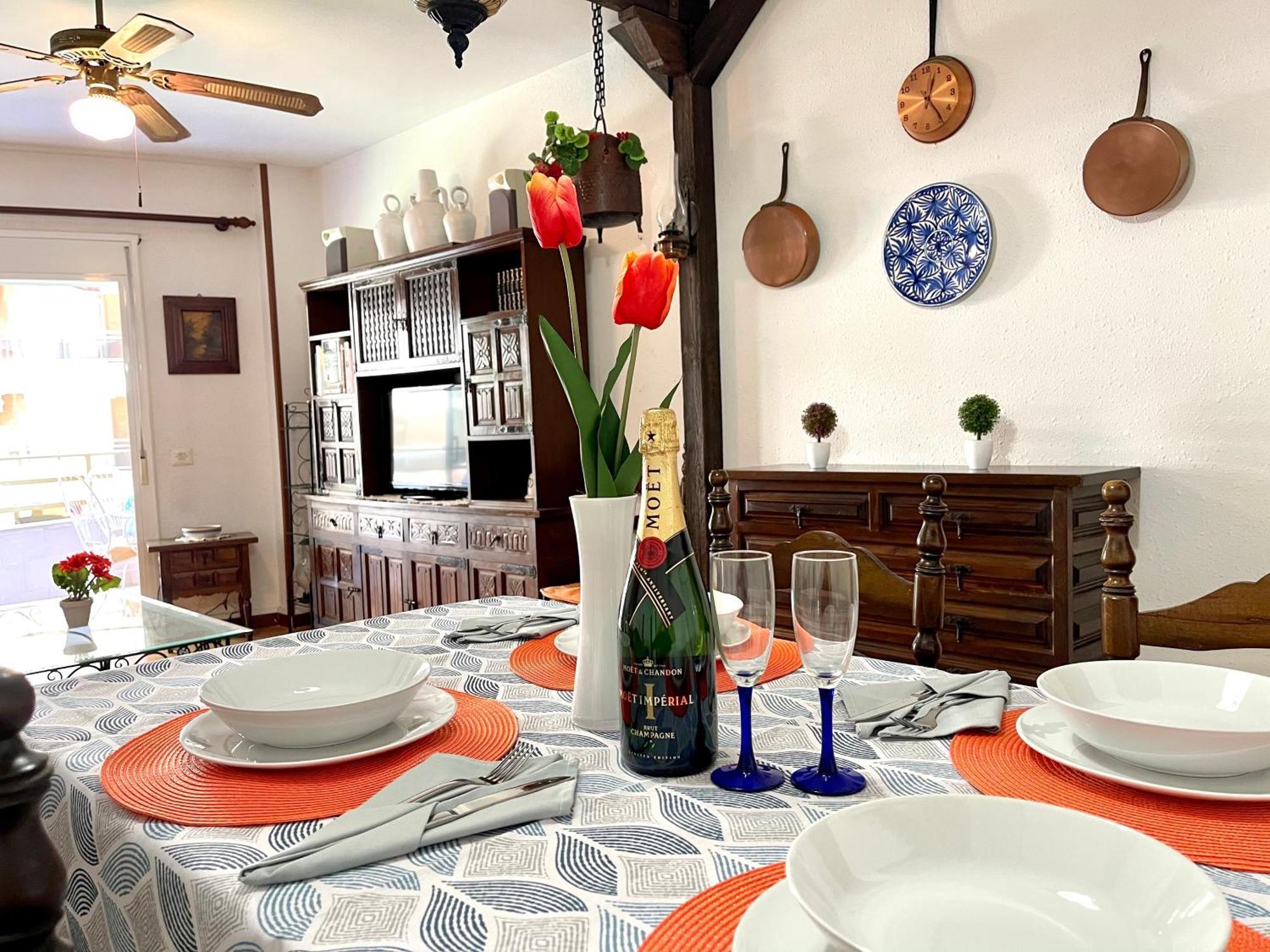 Vacaciones Frente Playa Y Climatizado Apartment Cambrils Exterior photo