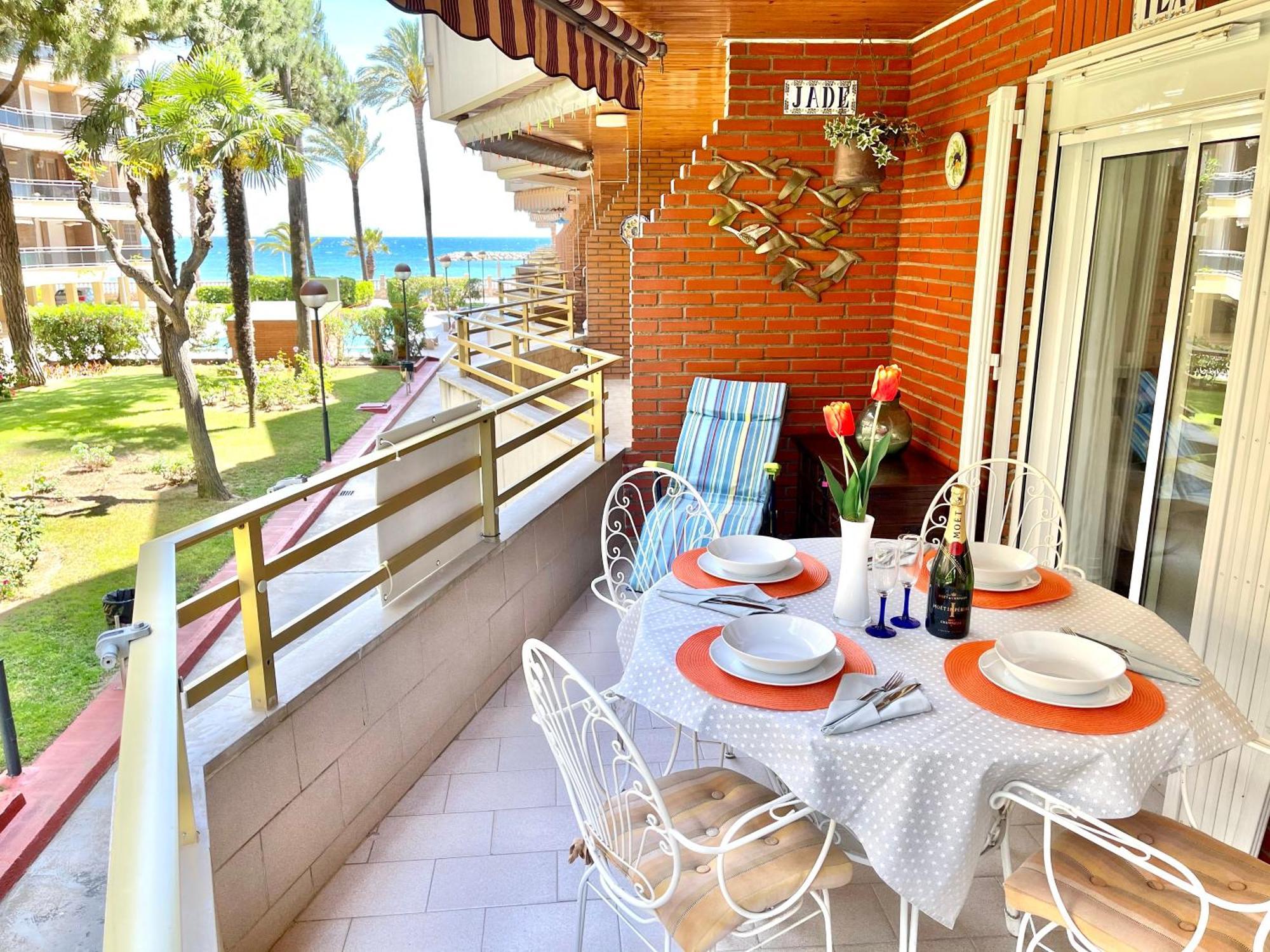 Vacaciones Frente Playa Y Climatizado Apartment Cambrils Exterior photo